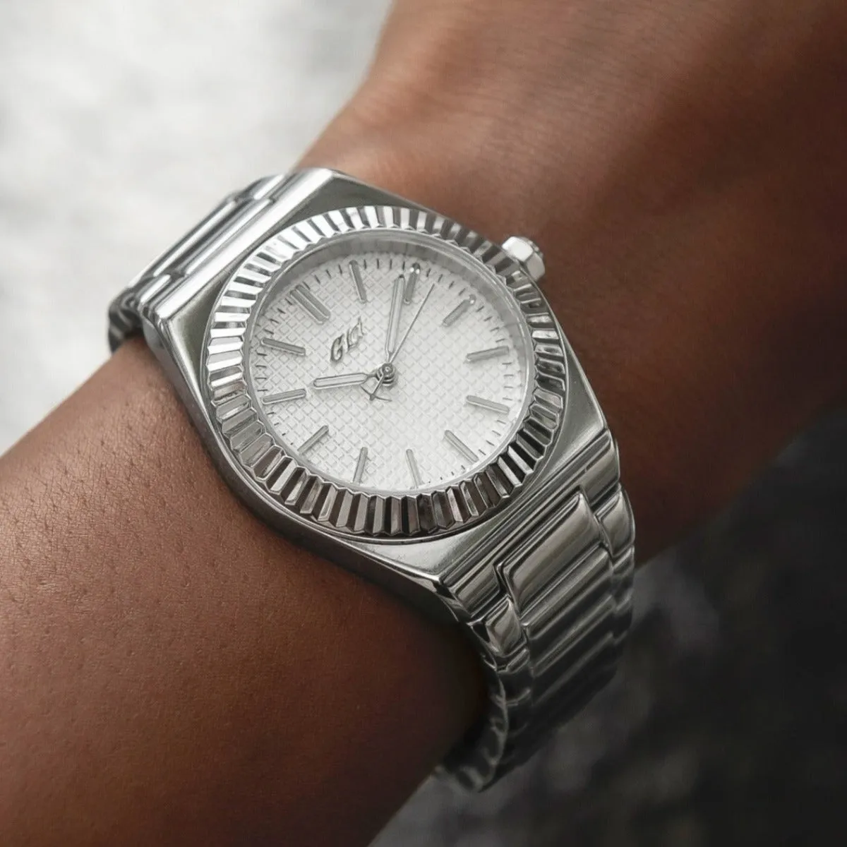 42MM Fluted Bezel Alpha Era in White Gold