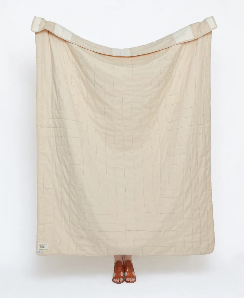 Interlock Quilt Throw - Oxford Tan