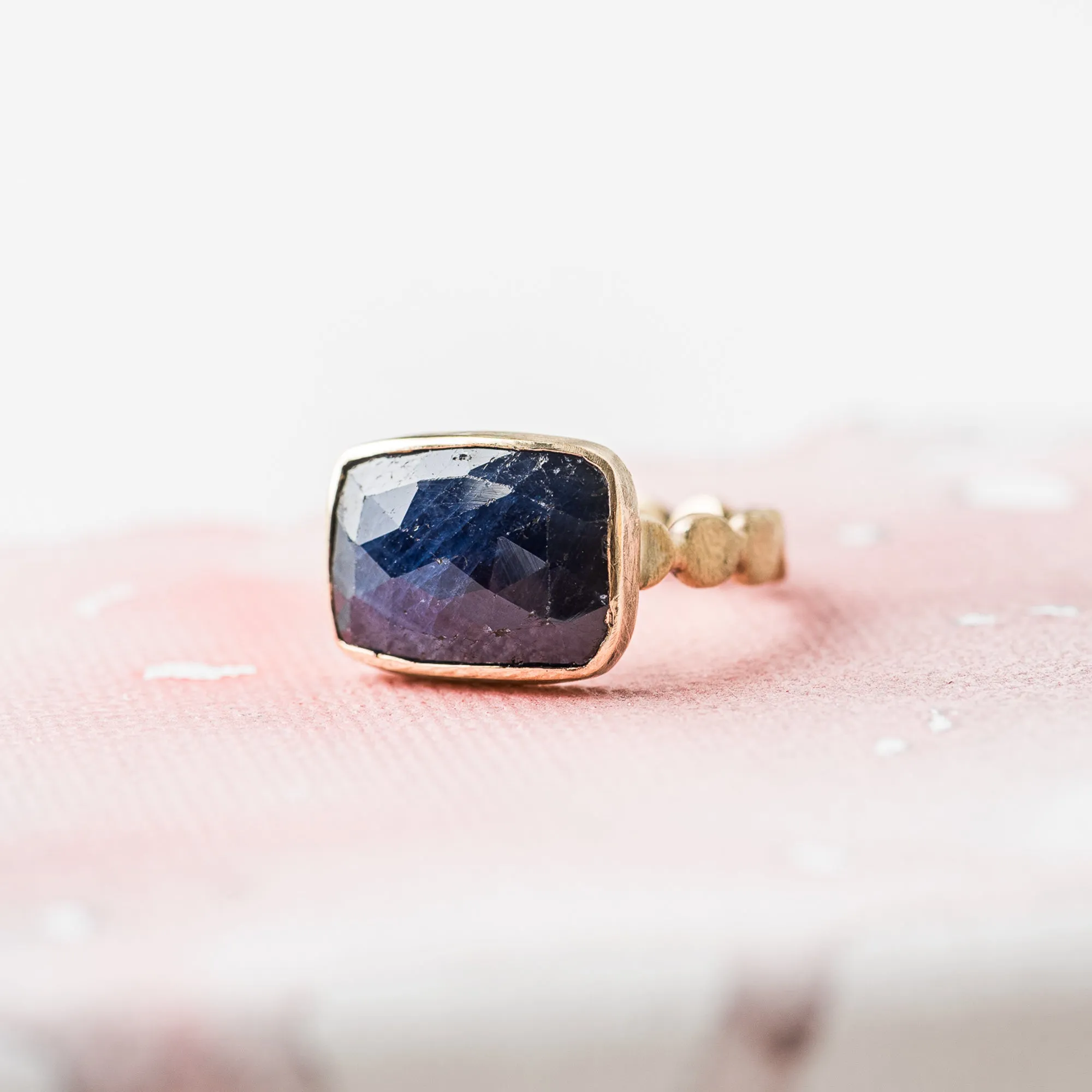 Sapphire Drawn Cushion East-West Ring on Beaded Band in 14k Gold