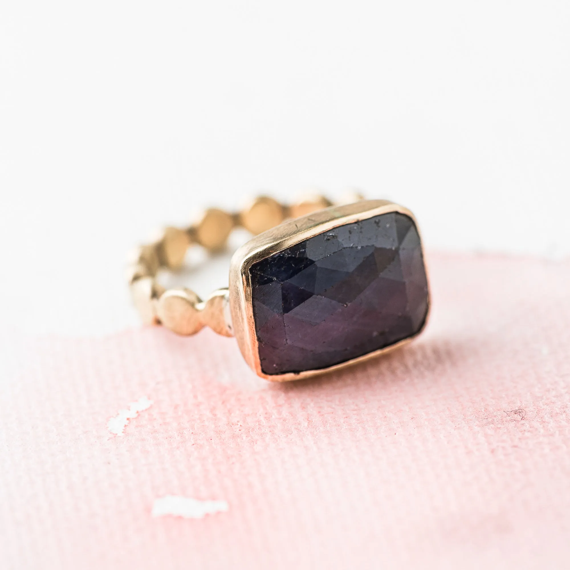 Sapphire Drawn Cushion East-West Ring on Beaded Band in 14k Gold