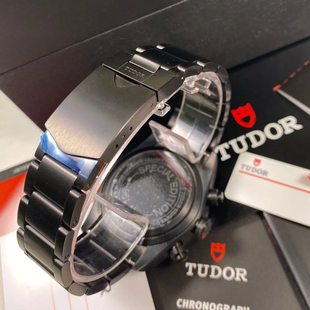 Tudor Black Bay Chrono Dark 79360DK All Blacks